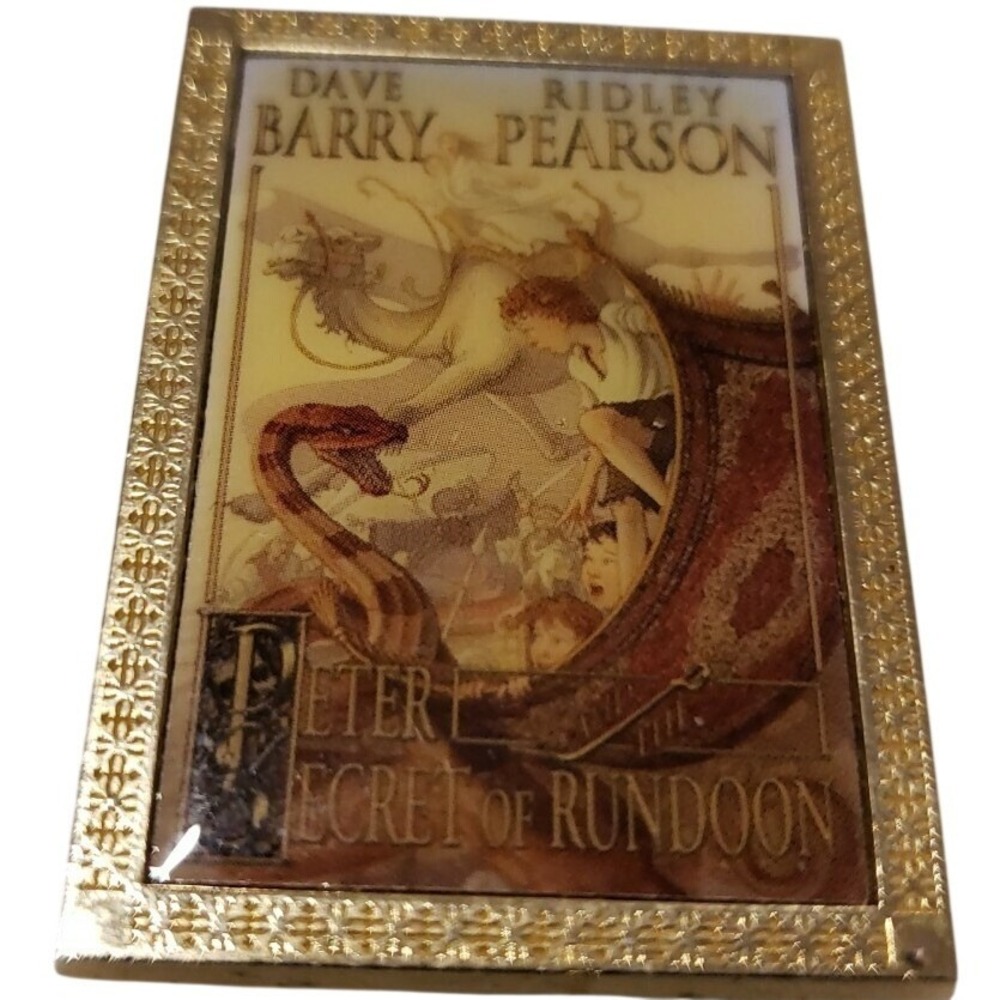 Disney Pin Peter and the Secret of Rundoon Book Gold Frame GWP LE 400 WDW 59760‎